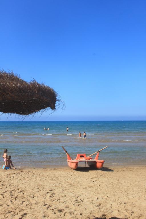 מרינה די רגוזה Hotel Baia Del Sole מראה חיצוני תמונה